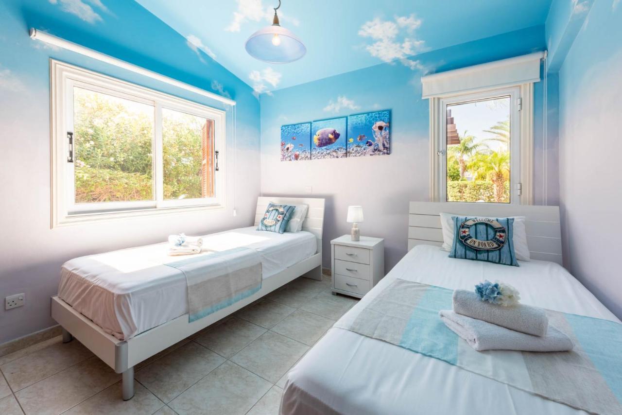 Tequila Sunrise Villa Coral Bay Bagian luar foto