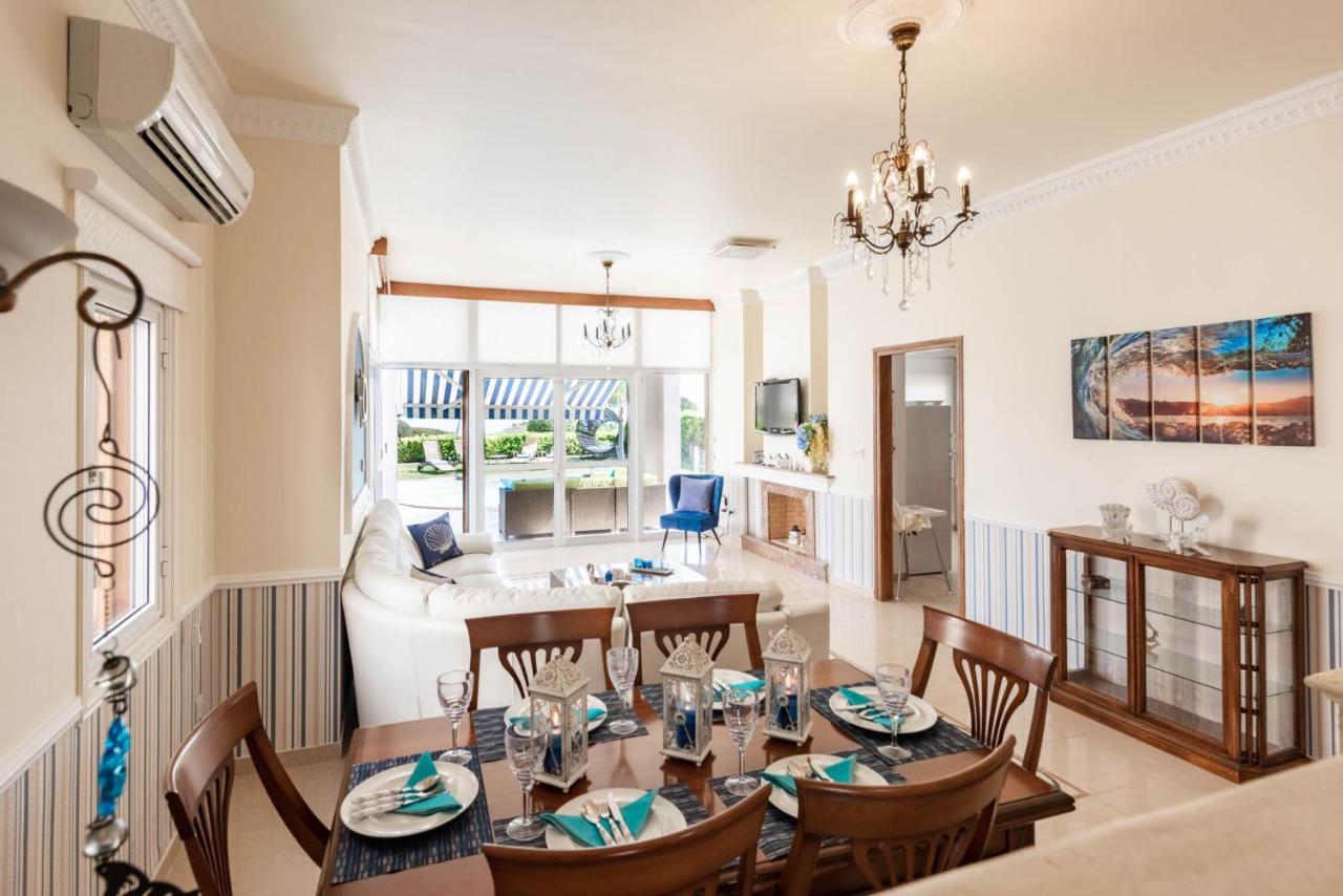 Tequila Sunrise Villa Coral Bay Bagian luar foto