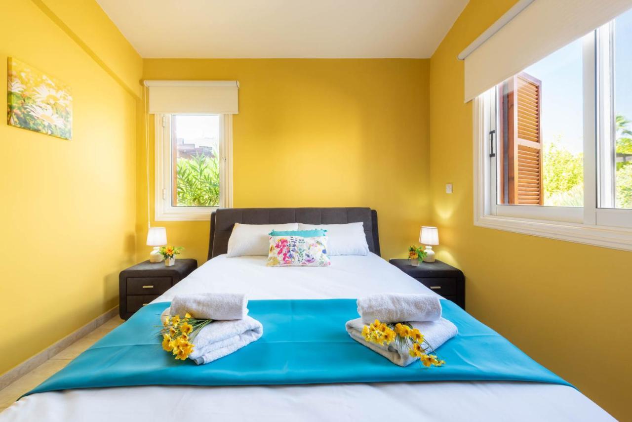 Tequila Sunrise Villa Coral Bay Bagian luar foto