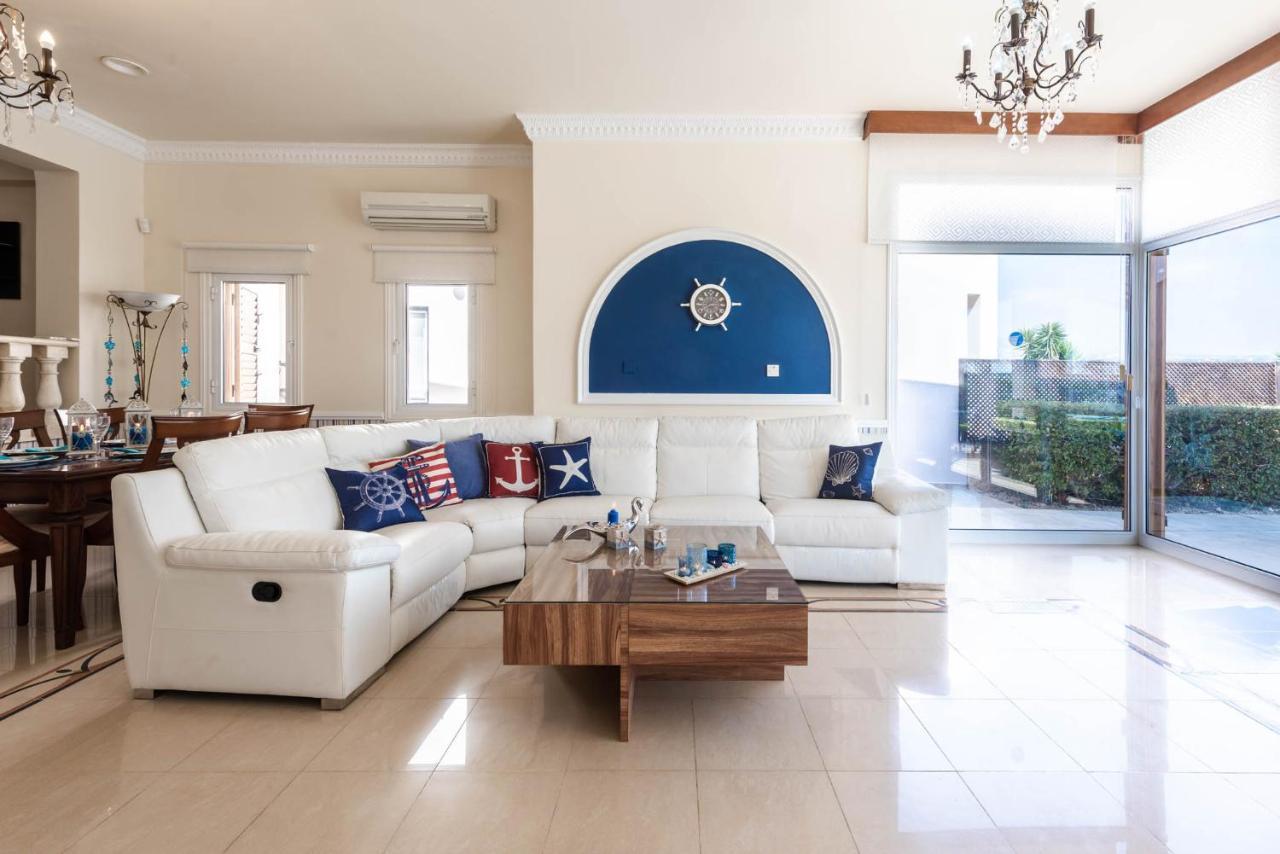 Tequila Sunrise Villa Coral Bay Bagian luar foto